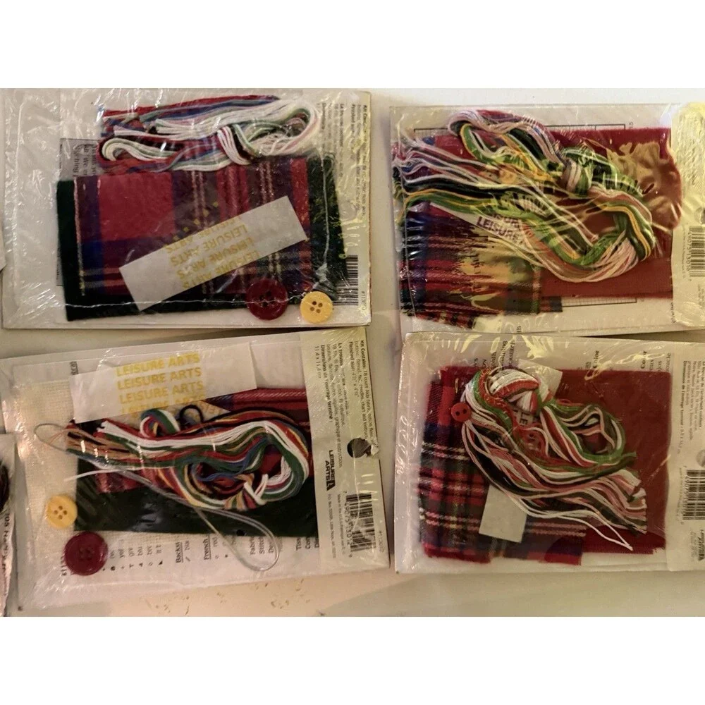 Vtg Cross Stitch Set Of 15 Christmas Themed Holiday Sets